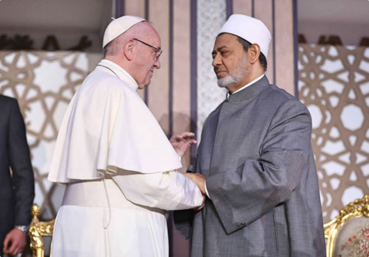 حوار الشرق و الغرب مد جسور التعاون بين بني البشر على اختلاف أجناسهم ومعتقداتهم