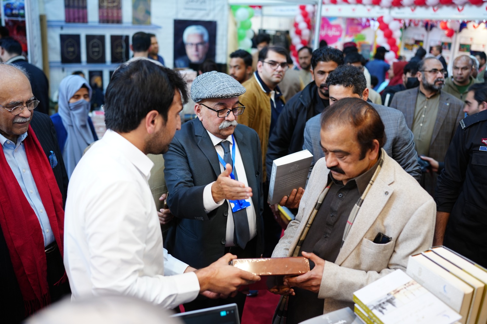 Stan MHM di Pameran Buku Lahore 2025 Ramai Pengunjung dan Banjir Apresiasi